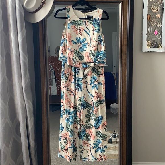 tahari jumpsuit floral